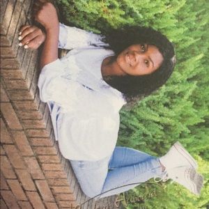 Meet your Posher, Ruth gaelle